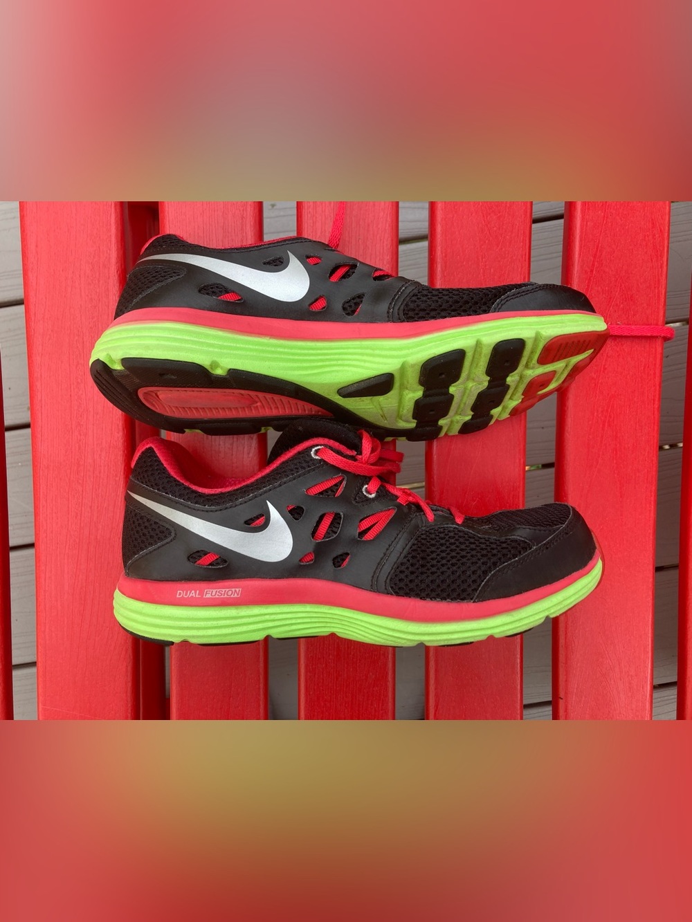 Nike Dual Fusion Lite Womens Size 9